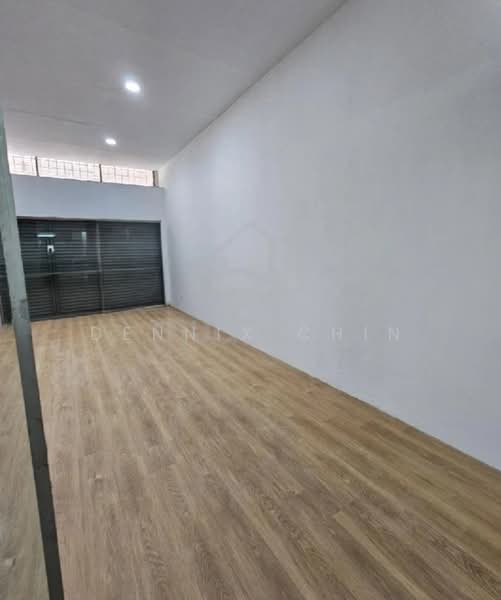 Shop for Rent in Taman Mulia Jaya (Ampang) - Dennix Chin - Interior - PropertyGuru.com.my