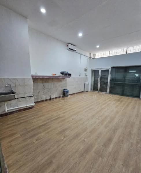 Shop for Rent in Taman Mulia Jaya (Ampang) - Dennix Chin - Interior - PropertyGuru.com.my