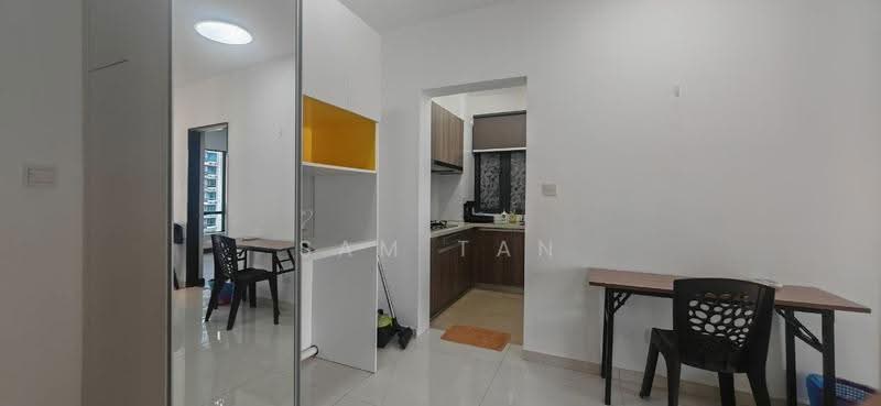 Kediaman Servis untuk Dijual di Country Garden Central Park - Sam Tan - Kitchen - PropertyGuru.com.my