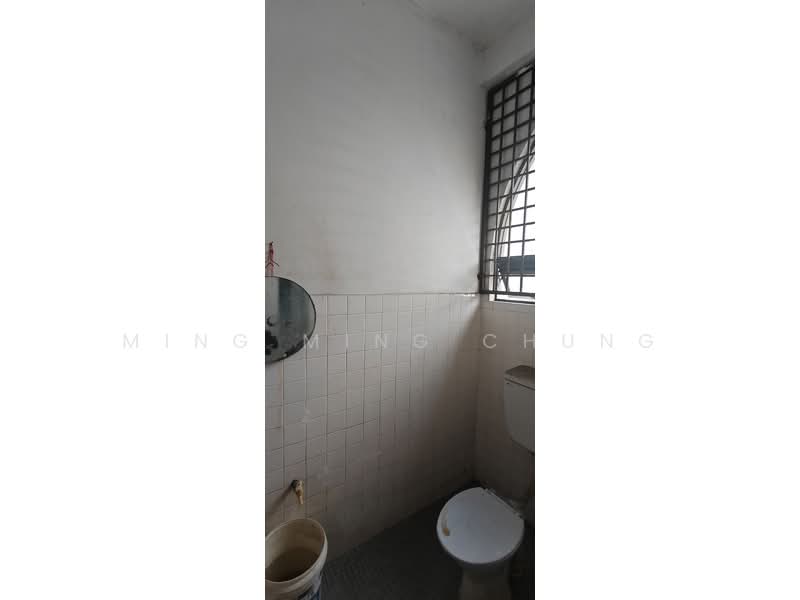 Shop / Office for Rent in Bandar Kajang (Kajang) - Ming Ming Chung - Bathroom - PropertyGuru.com.my