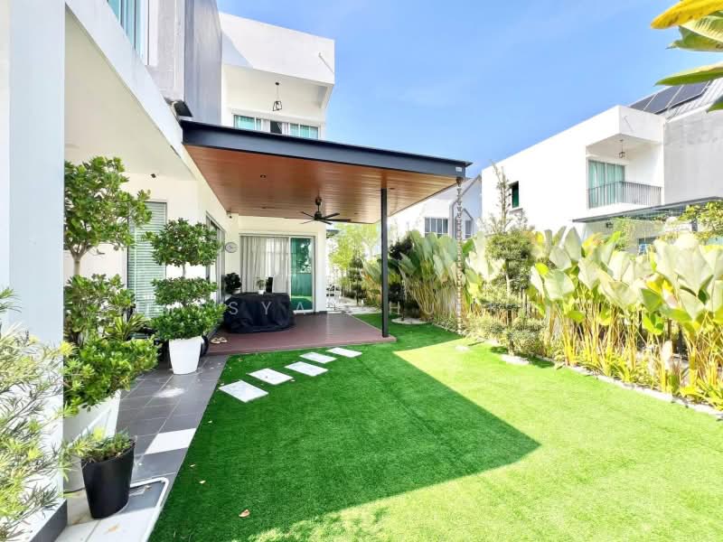 Rumah Teres 2 Tingkat untuk Dijual di Eco Forest (Semenyih) - Niesya Shuekry - Exterior - PropertyGuru.com.my