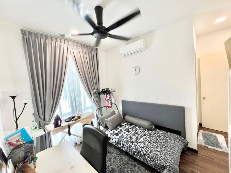 Rumah Teres 2 Tingkat untuk Dijual di Eco Forest (Semenyih) - Niesya Shuekry - Bedroom - PropertyGuru.com.my