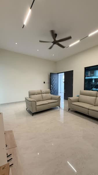 Semi-Detached House for Sale in Skudai (Johor) - Peggie Chua - Living Room - PropertyGuru.com.my