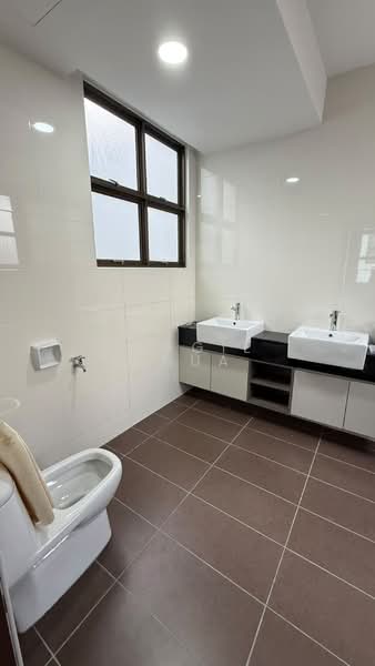 Semi-Detached House for Sale in Skudai (Johor) - Peggie Chua - Bathroom - PropertyGuru.com.my