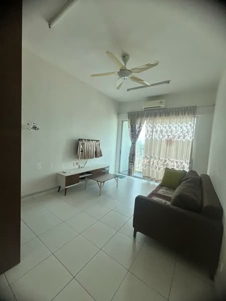 Kondominium untuk Disewa di The Golden Triangle Condominium - Silvester Ti - Living Room - PropertyGuru.com.my