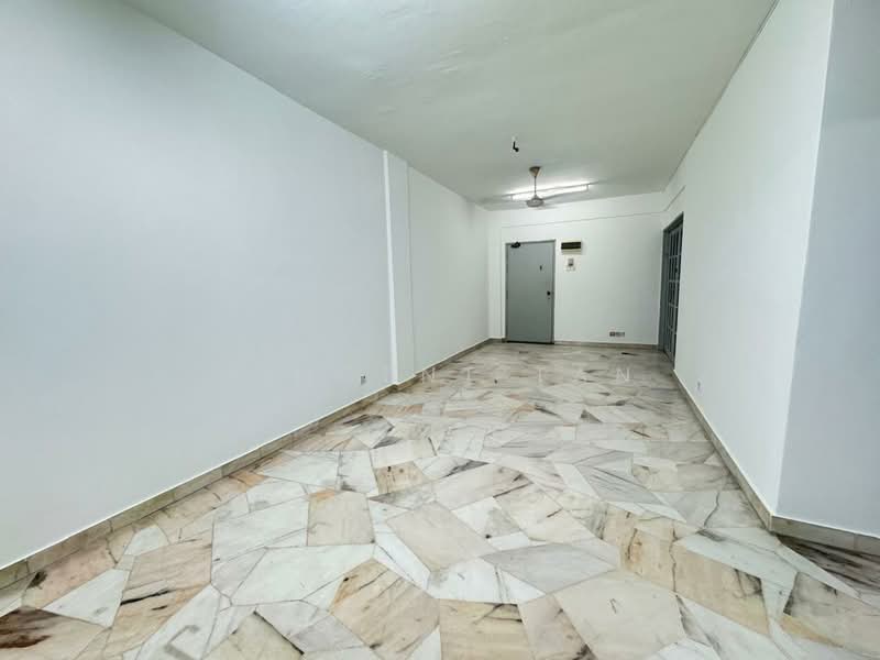 Apartment for Sale at Sunway Court - Vincent Tan - Living Room - PropertyGuru.com.my