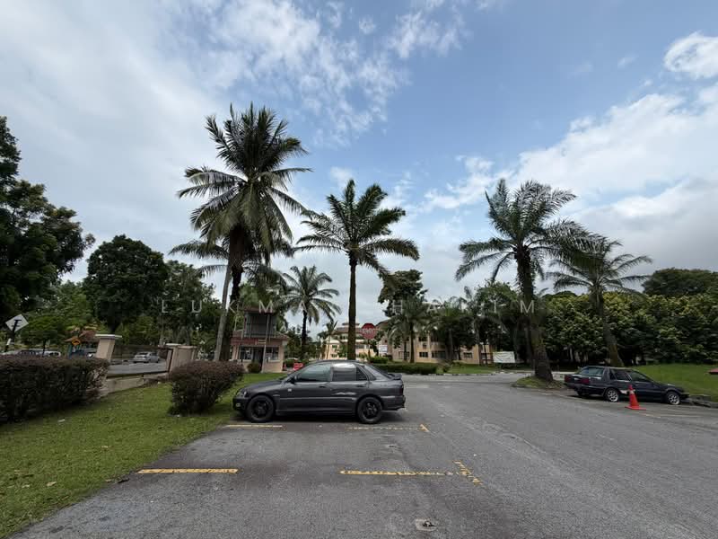Apartment for Rent at Vista Seri Putra - Lukman Hakim - PropertyGuru.com.my