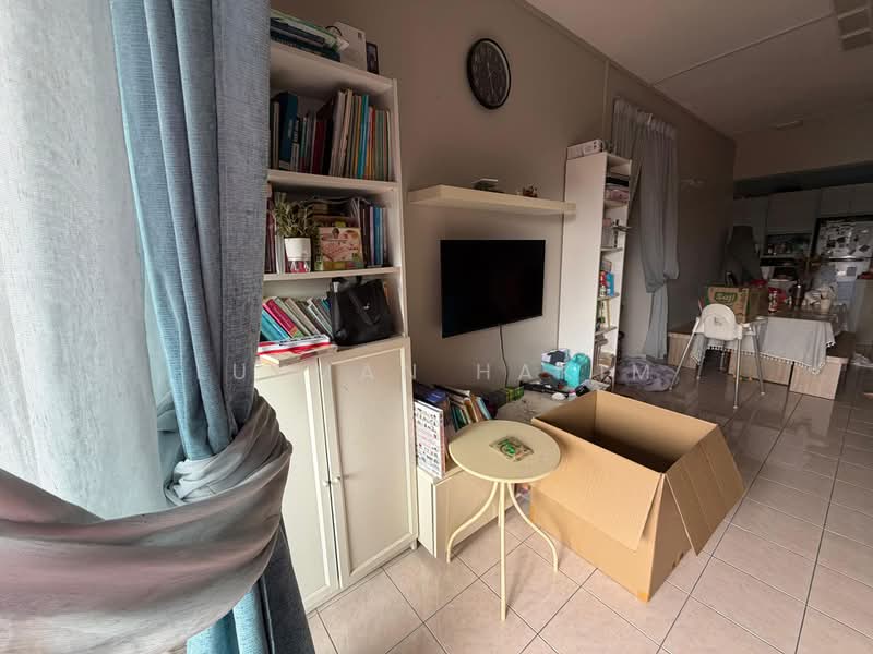 Apartment for Rent at Vista Seri Putra - Lukman Hakim - PropertyGuru.com.my