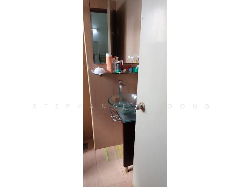 Kondominium untuk Dijual di Eastside @ One Ampang Avenue - Stephanie Choong - Bathroom - PropertyGuru.com.my