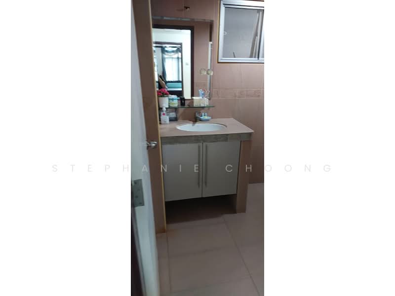 Kondominium untuk Dijual di Eastside @ One Ampang Avenue - Stephanie Choong - Bathroom - PropertyGuru.com.my
