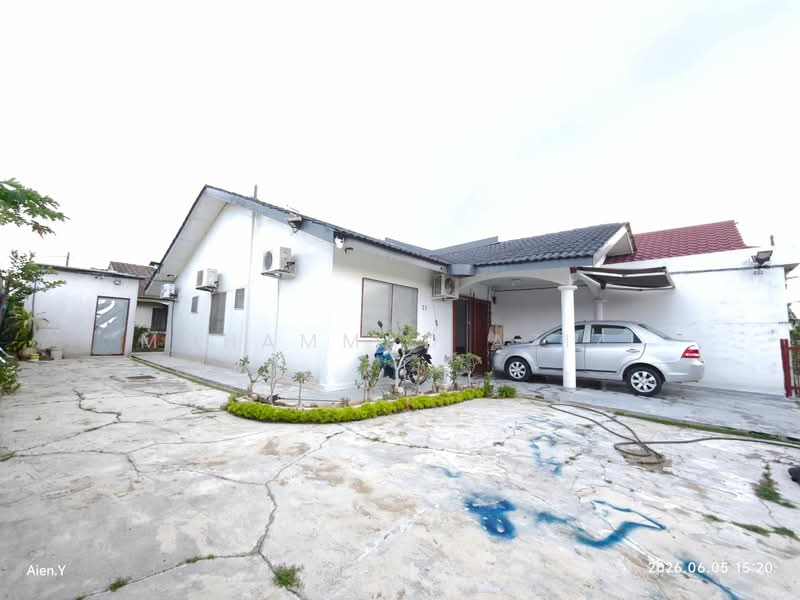 Semi-Detached House for Sale in Taman Sri Inderapura (Kuantan) - Mohammad Azizi - PropertyGuru.com.my