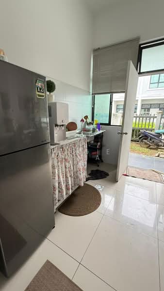Rumah Teres untuk Dijual di Kota Masai (Pasir Gudang) - Peggie Chua - Kitchen - PropertyGuru.com.my