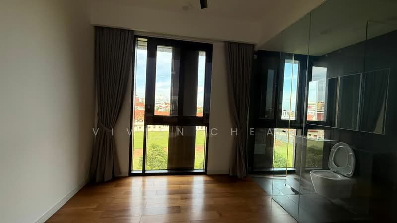 Kondominium untuk Disewa di Shorefront Residences - Vivien Cheah - Bathroom - PropertyGuru.com.my