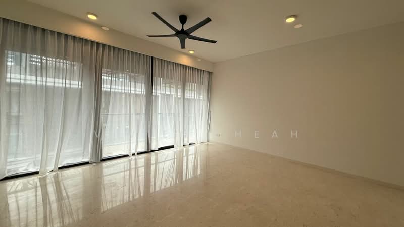 Kondominium untuk Disewa di Shorefront Residences - Vivien Cheah - Living Room - PropertyGuru.com.my