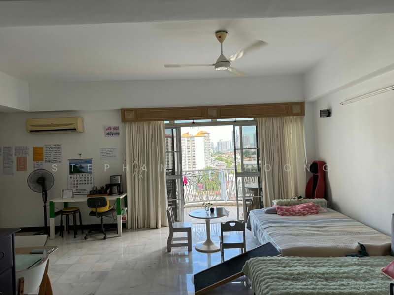 Kondominium untuk Dijual di Eastside @ One Ampang Avenue - Stephanie Choong - Living Room - PropertyGuru.com.my