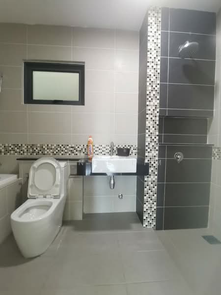Condominium for Rent at The Vyne - Vince Lim - Bathroom - PropertyGuru.com.my