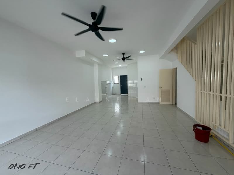 2-storey Terraced House for Rent in Shah Alam (Selangor) - Elaine Tan - Living Room - PropertyGuru.com.my