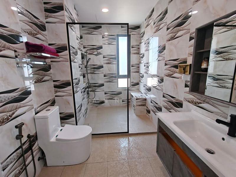 2-storey Terraced House for Sale in Sunway Iskandar (Iskandar Puteri (Nusajaya)) - Ann . - Bathroom - PropertyGuru.com.my