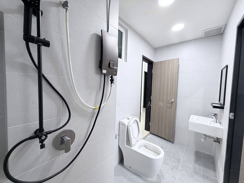Service Residence for Rent at TRELLIS RESIDENCES - Louis Tan - Bathroom - PropertyGuru.com.my
