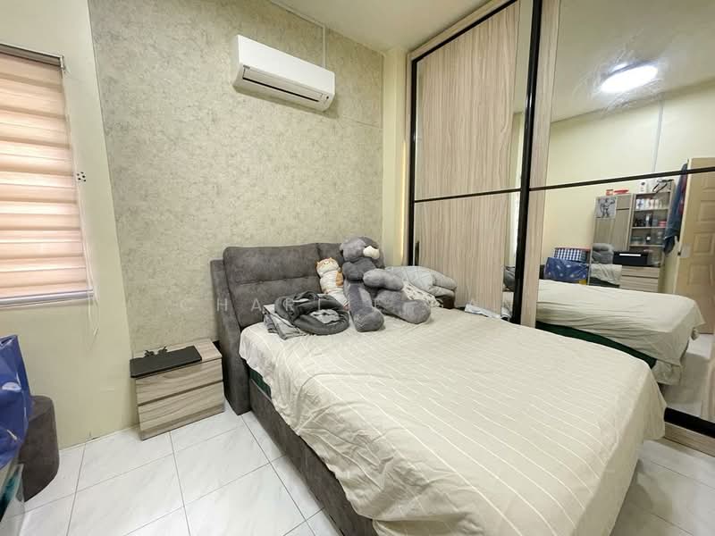 Semi-Detached House for Rent in Kota Kemuning (Shah Alam) - Charlie Gan - Bedroom - PropertyGuru.com.my