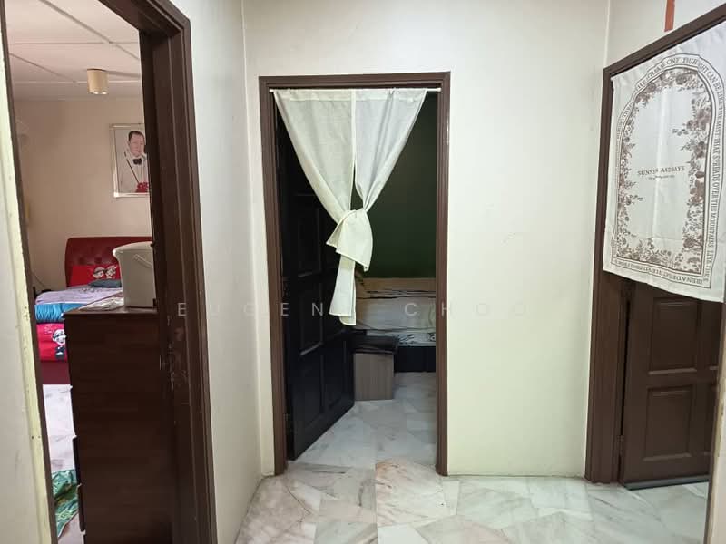 2-storey Terraced House for Sale in Batu Caves (Kuala Lumpur) - Eugene Choo - Bedroom - PropertyGuru.com.my