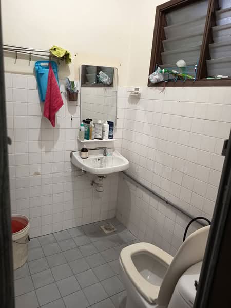 2-storey Terraced House for Sale in Batu Caves (Kuala Lumpur) - Eugene Choo - Bathroom - PropertyGuru.com.my