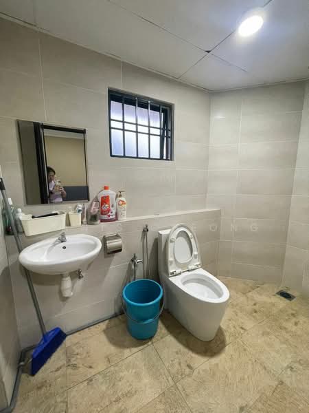 Condominium for Rent at Changkat View - Yanis Cheong - Bathroom - PropertyGuru.com.my