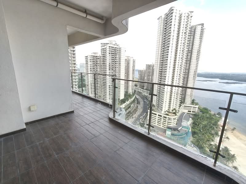 Condominium for Rent at Royal Strand @ Country Garden Danga Bay - Daren Tee - Balcony - PropertyGuru.com.my
