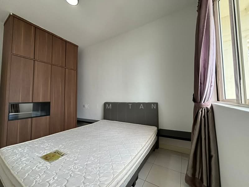 Condominium for Rent at Gold Coast Resort Condominium - Kim Tan - Bedroom - PropertyGuru.com.my