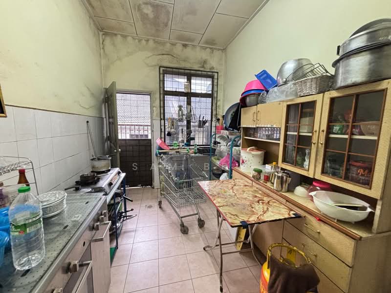 Rumah Teres 1.5 Tingkat untuk Dijual di Taman Daya (Johor Bahru) - Sam Bro - Kitchen - PropertyGuru.com.my
