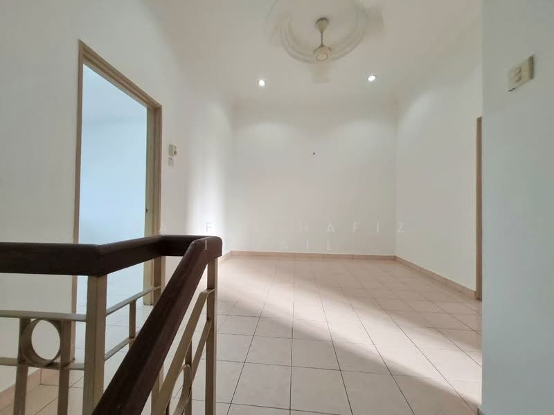 2-storey Terraced House for Sale in Bandar Puncak Alam (Puncak Alam) - Saiful Hafiz Ismail - Interior - PropertyGuru.com.my