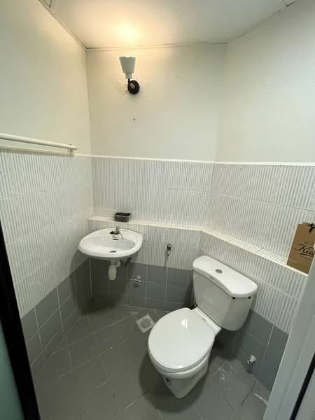 Condominium for Sale at Menara Menjalara - Kian Boon Chee - Bathroom - PropertyGuru.com.my
