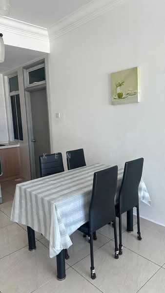 Servis Apartment untuk Disewa di Pangsapuri Tanah Emas (Golden Sands) - Ken Sim - Dining Room - PropertyGuru.com.my