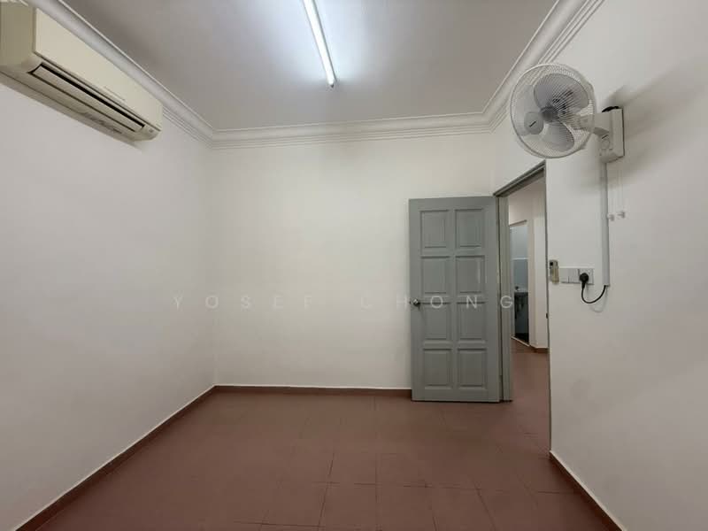 1-storey Terraced House for Sale in Taman Universiti (Skudai) - Yosef Chong - PropertyGuru.com.my