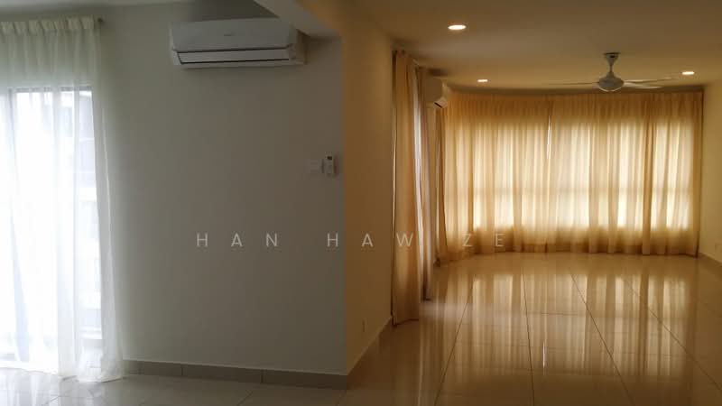 Kediaman Servis untuk Dijual di Maisson - Han Haw Ze - Living Room - PropertyGuru.com.my