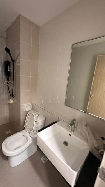 Condominium for Rent at Havana Beach Residences - Vincent Tan - Bathroom - PropertyGuru.com.my