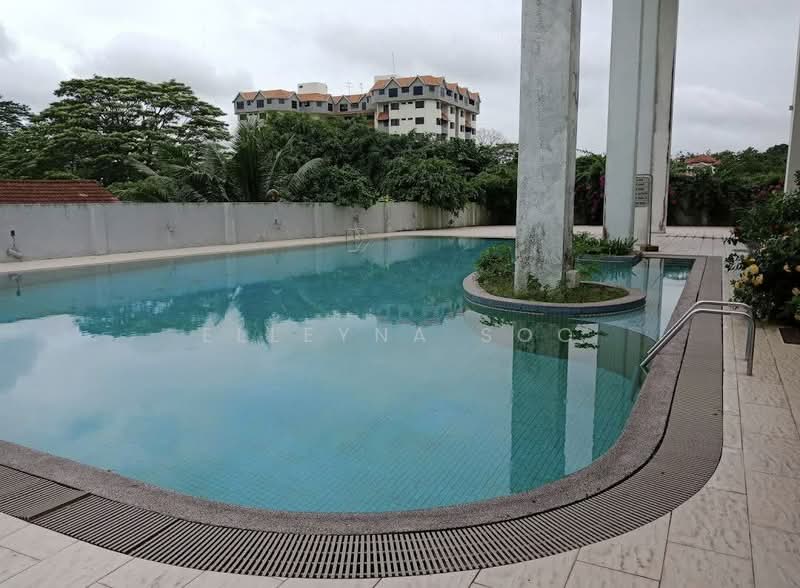 Condominium for Rent at Vista Heights - Elleyna Soo - Pool - PropertyGuru.com.my