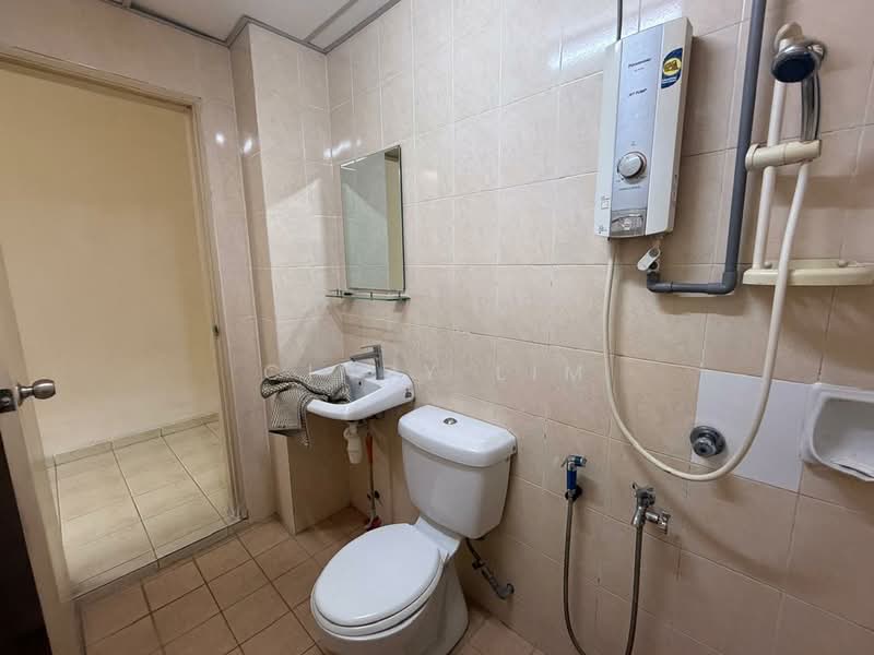 Pangsapuri untuk Dijual di Prima Regency - Cindy Lim - Bathroom - PropertyGuru.com.my