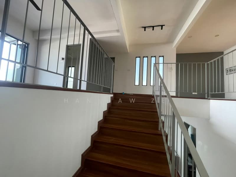 3-storey Terraced House for Sale in Taman Saujana Mutiara (Kajang) - Han Haw Ze - PropertyGuru.com.my