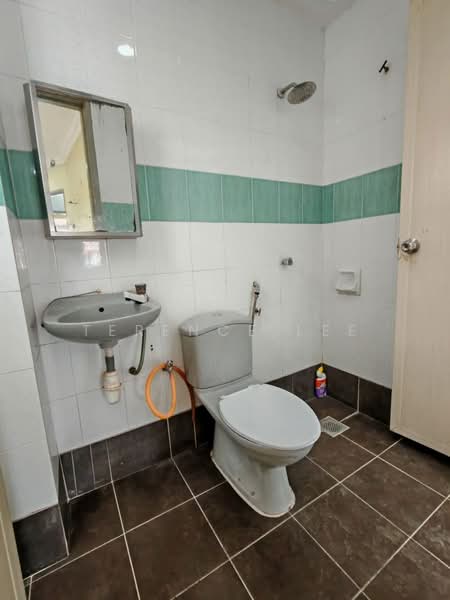 Rumah Teres 2 Tingkat untuk Dijual di Setia Impian (Setia Alam) - Terence Lee - Bathroom - PropertyGuru.com.my