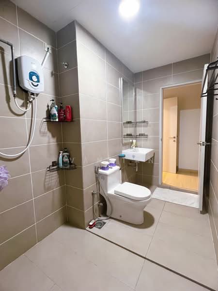 Service Residence for Sale at D'sara Sentral - Ivan Tan - Bathroom - PropertyGuru.com.my