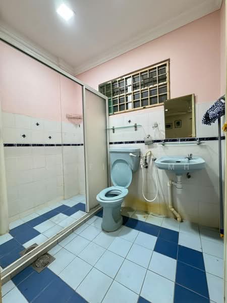 Condominium for Sale at Bam Villa - Norafian SMH - Bathroom - PropertyGuru.com.my