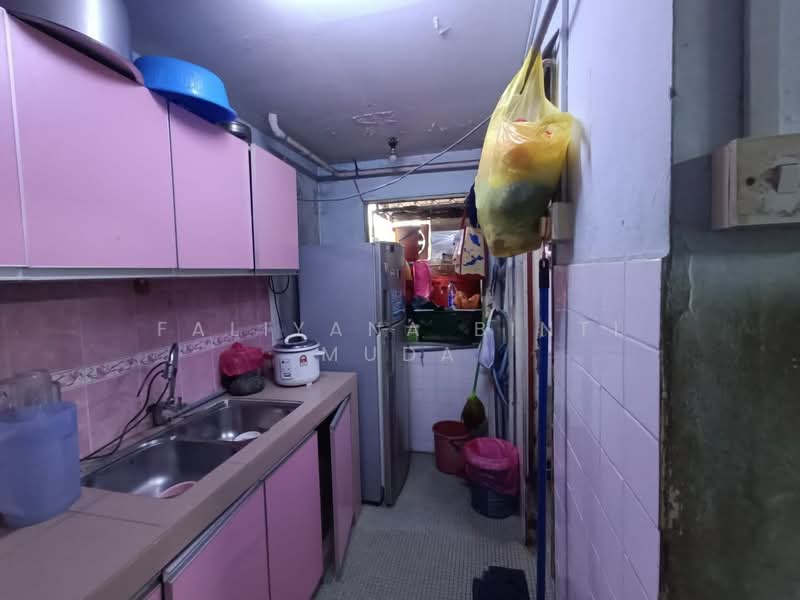 Rumah Flat untuk Dijual di Flat Pandan Jaya - Faliyana binti Muda - PropertyGuru.com.my