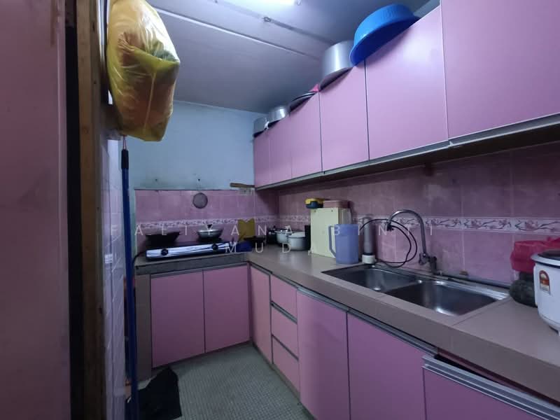 Rumah Flat untuk Dijual di Flat Pandan Jaya - Faliyana binti Muda - PropertyGuru.com.my