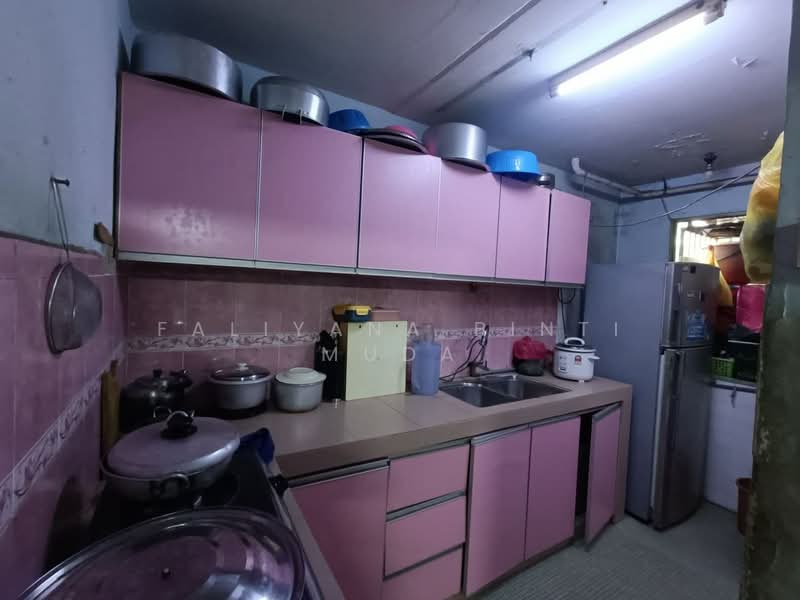 Rumah Flat untuk Dijual di Flat Pandan Jaya - Faliyana binti Muda - PropertyGuru.com.my