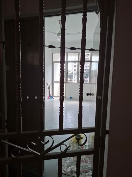 Rumah Flat untuk Disewa di Taman Bunga Merah - Freddy Tan - Interior - PropertyGuru.com.my