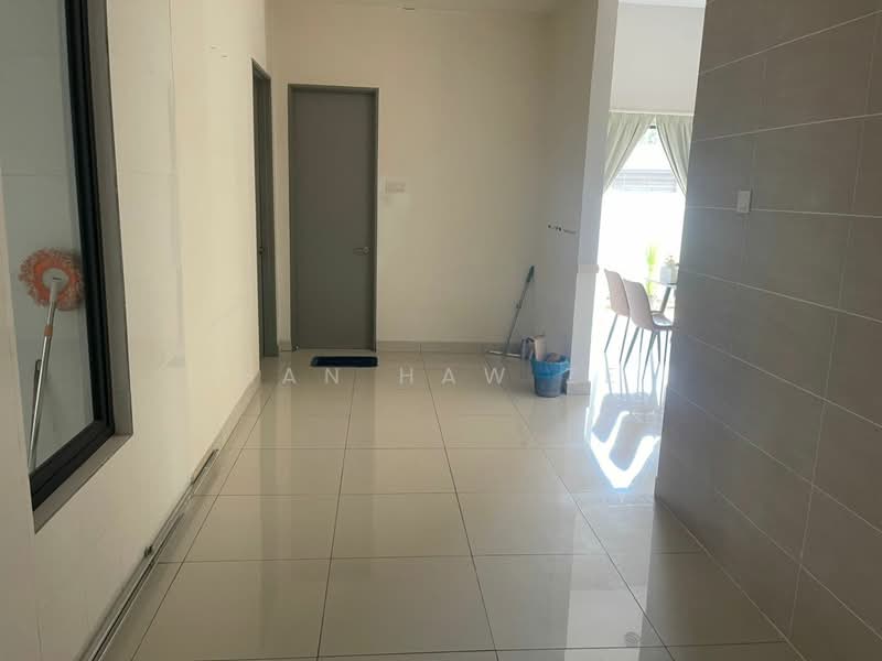 Rumah Teres 3 Tingkat untuk Disewa di Taman Saujana Mutiara (Kajang) - Han Haw Ze - PropertyGuru.com.my