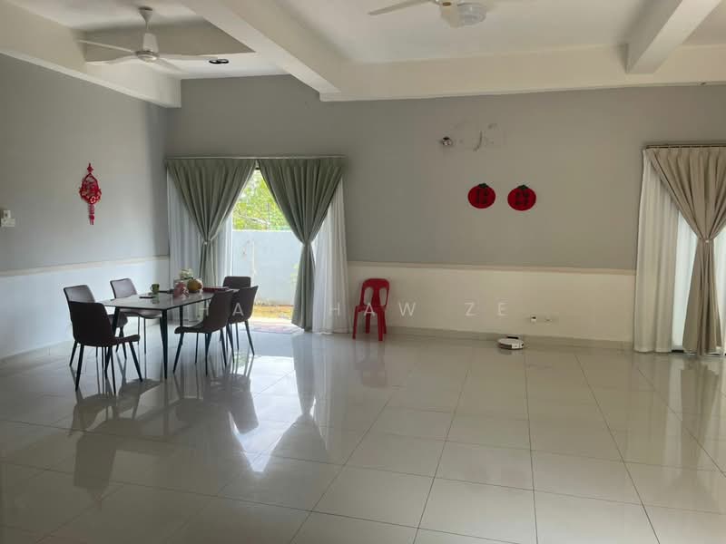 Rumah Teres 3 Tingkat untuk Disewa di Taman Saujana Mutiara (Kajang) - Han Haw Ze - PropertyGuru.com.my