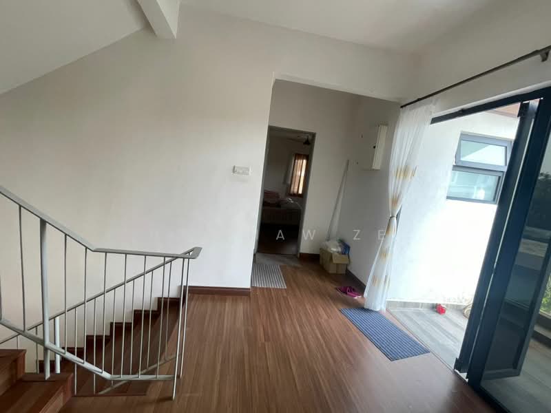 Rumah Teres 3 Tingkat untuk Disewa di Taman Saujana Mutiara (Kajang) - Han Haw Ze - PropertyGuru.com.my