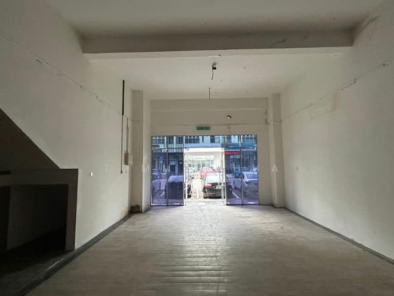 Kedai untuk Disewa di Cahaya Kota Puteri (Masai) - Tommy Phua - Entrance - PropertyGuru.com.my